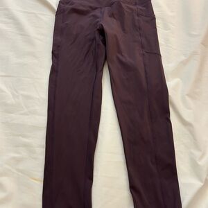 Zyia cropped plum light n tight